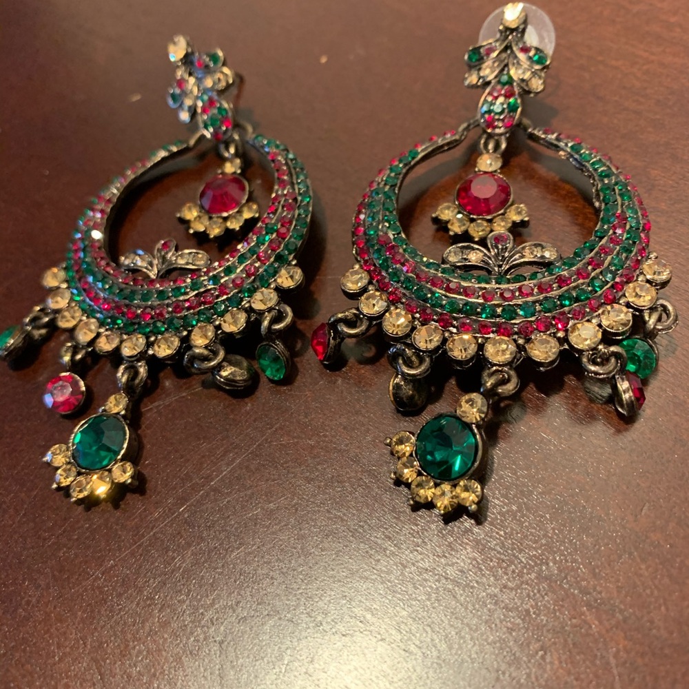 Earrings - Picture 3 of 3